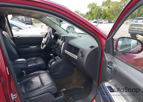 2017 Jeep Compass High Altitude Fwd z USA, uszkodzony, nr VIN 1C4NJCEA3HD157015